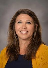 Sarah Bedingfield's Instagram, Twitter & Facebook