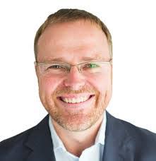 Mark Goyen's Instagram, Twitter & Facebook