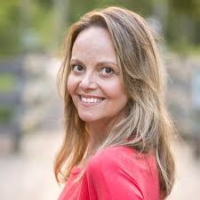 Kristen Kerwin's Instagram, Twitter & Facebook