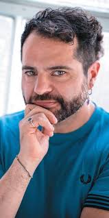 2025 performing arts course guide by Stage Whispers Magazine