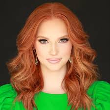 Emma Connelly (@emmakateconnelly_) • Instagram photos and videos