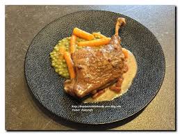 Cuisse De Canard Confite Au Cidre Et Echalotes Les Plaisirs De La Bouche Cuisse De Canard Confite Confit De Canard Cuisse De Canard