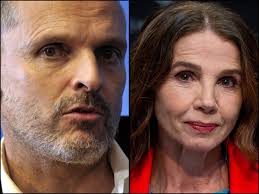 El cantante español miguel bosé volvió a llamar la atención en twitter por un controversial mensaje sobre las vacunas. Miguel Bose Y Victoria Abril De Pareja De Cine A Cancelados De La Red
