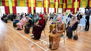 Sekolah berasrama itu merupakan sekolah berbayar, namun ada beberapa siswa yang tidak dipungut biaya. Dato Dr Zulkifle Dilantik Pengarah Jaip Yang Baharu Pahang Media