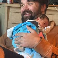 In space, no one can hear your bum notes!! 🤣🤣🤣🤣🥰