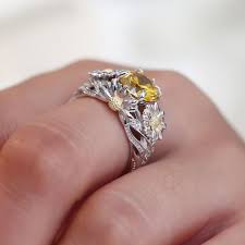 Engagement ring sunflower wedding ring. Vancaro Daisy Ring Promotions