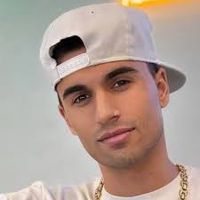 Erick Galán (@erickgalanmusic) • Instagram photos and videos