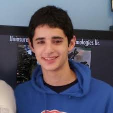 Jean-Ralph Aviles (@Aviles_JR)