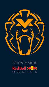 Schau dir unsere auswahl an max verstappen an, um die tollsten einzigartigen oder spezialgefertigten handgemachten stücke aus unseren shops für behelfsmasken & mundbedeckung zu finden. Max Verstappen Unleash The Lion Logo Red Bull Racing Wallpaper Achtergronden Formule 1