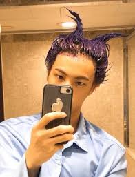 Silver blonde highlights using splat hair dye arabella hair. Bts Jin Who Failed At Dyeing His Own Hair Knetizen Kpophit Kpop Hit