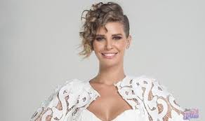 خطفت الفنانة إيمان العاصي الأنظار بتواجدها بشكل مستمر في الجيم مع الكابتن نور خطاب، ونشرا صور كثيرة تجمعهما عبر حساباتهم الشخصية على موقع الصور إنستجرام، فانهالت تعليقات المعجبين بهما، وتساءلوا عن سبب تكثيفها للتدريبات في الجيم، هل تستعد لعمل جديد يتطلب منها وزن مثالي. Ø¥ÙŠÙ…Ø§Ù† Ø§Ù„Ø¹Ø§ØµÙŠ ØªÙ†Ø´Ø± ØµÙˆØ±Ø© Ù„Ù‡Ø§ Ø±ÙÙ‚Ø© Ø§Ø¨Ù†ØªÙ‡Ø§ Ø¹Ù„Ù‰ Ø¥Ù†Ø³ØªØºØ±Ø§Ù… Ù„Ø§ÙŠÙ Ø³ØªØ§ÙŠÙ„