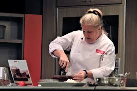 Jul 22, 2021 · digital commerce 360—retail, formerly internet retailer, is the leading source for ecommerce news, strategies and research. America S Test Kitchen S Chewy Brownie Recipe Real Food Traveler