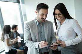 Gestionnaire de paie en anglais. Devenir Gestionnaire De Paie 2021 Salaire Etudes Formations