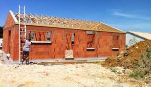 Maybe you would like to learn more about one of these? Une Maison A Finir Soi Meme Permet D Economiser Jusqu A 30 Seloger Construire