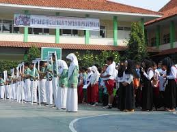 Dewi irawati, angkatan 17, owner pisang nugget jakarta & consultant. Smp Islam Al Azhar Gelar Bintang Pelajar Radarcirebon Com