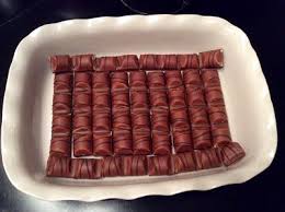 500g De Mascarpone 6 Oeufs 13 Barres De Kinder Bueno 13 Biscuits A La Cuillere 80g De Sucre 15g De Recette Tiramisu Kinder Tiramisu Recette Tiramisu Au Kinder