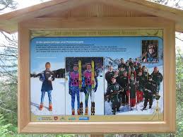 Mit 30 schautafeln am wegesrand, angefangen bei neuners ersten erfolgen in kinderrennen bis. Myfendt Eroffnung Magdalena Neuner Panoramaweg