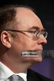 Jan Gerard's Instagram, Twitter & Facebook