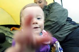 Familjen sover ute en gång i månaden