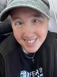 Can I use Bluetooth earbuds or headphones directly with a bass for silent  practice?