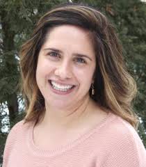 Lacey Carlson's Instagram, Twitter & Facebook