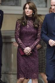 Die als kate middleton geborene herzogin catherine angelte sich englands begehrtesten junggesellen, prinz william, einen künftigen könig. Spitze Prinzessin Mantel Kleid Elegante Langarm Kate Middleton Kleider Wf011b1 Dress Up Sexy Women Dress Renaissancedresses Fabric Aliexpress