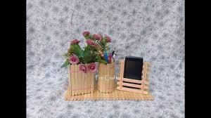 Jika kamu ingin membuat suatu kerajinan dari stik es krim, jangan khawatir ya. Cara Membuat Tempat Pensil Hp Sekaligus Vas Bunga Tempat Serba Guna Dari Stik Ice Cream Youtube