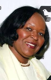 Alaina Reed's Instagram, Twitter & Facebook