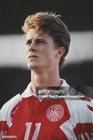 Brian Laudrup Denmark Goalkeeper Shirt 1992 4x 2022-23 Topps Match Attax  UCL Legend Brian Laudrup