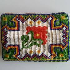 Para Kesesi Purse Last Quarter Of 20th Century Used By Both Men And Women This Kind Of Recent Beadwork Is Ofte Para Kesesi Boncuk Isi Ve Cuzdanlar