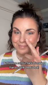 Wanting that “cute little button nose” here’s the easiest way to do it with  contour!! Save and share 💕 #easymakeuptutorial #nosecontour  #contourandhighlight #contour #makeupfun #easymakeuptips ...