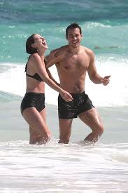 Celebrity Entertainment Supergirl Couple Melissa Benoist And Chris Wood Hit The Beach In Mexico Chris Wood Melissa Benoist Celebrity Entertainment