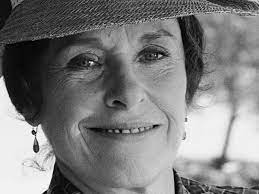 Als charles den jungen entdeckte, nahm er ihn in seiner familie auf und sorgte wie ein vater für ihn. Katherine Macgregor Die Unsere Kleine Farm Darstellerin Ist Gestorben Bunte De