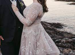 Hayley Paige 6600 Hayley 3 500 Size 22 Used Wedding Dresses Alternative Wedding Dresses Wedding Dress Long Sleeve Preowned Wedding Dresses