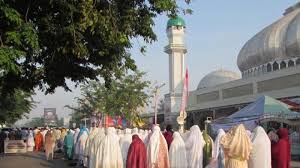 Contoh khutbah idul adha 2014 tentang peningkatan kualitas via infoberita2014.blogspot.com. Idul Adha 2018 Inilah Rukun Rukun Khutbah Sholat Id Saat Hari Raya Yang Dilakukan Khatib Banjarmasin Post
