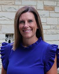 Kathleen Lueck's Instagram, Twitter & Facebook