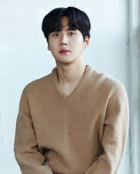 An international fanbase dedicated to actor kim seonho (배우 김선호) • we provide translated updates and support projects. Kim Seon Ho Shares What He D Do Differently Romance Wise From His Begin Up Character Which 2 Days 1 Evening Member He Relies On Most Thenewstrace