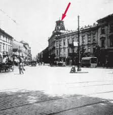 Oto jedna z najbardziej ruchliwych ulic dawnej Warszawy