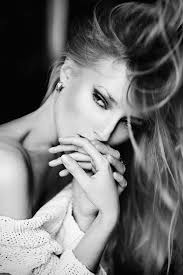 Julie Cano (julietcano)