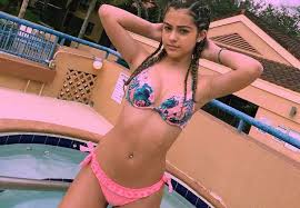 Singer, dancer and social media sensation who released her first single, luna llena, in september 2017. Malu Trevejo Bio Net Worth Height Weight Boyfriend Dating Affair Married Ethnicity Nationality Fact B Malu Trevejo Malu Trevejo Bikini Pool Fashion