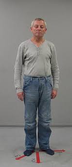 Wer kennt diesen Mann?