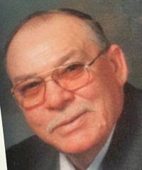 Robert Woolridge's Instagram, Twitter & Facebook