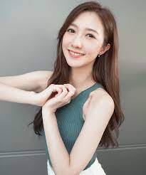 For over a decade, the app store has proved to be a safe and trusted place to discover and download apps. ä½•ä¾å©·regina Ho Postingan Facebook