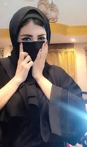 يمنية مطلقة مقيمة في دولة خليجية ارغب بالهجرة و الزواج في امريكا من رجل عربي ميسور ماديا Hijab Niqab Hijab Niqab