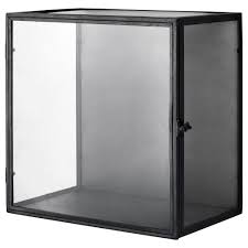 Ikea Barkhyttan Objektprasenter Deko Und Sammelstucke Lassen Sich Dekorativ Prasentieren Und Einfach Austauschen Da Ikea Bilderrahmen Gunstig Glasvitrine