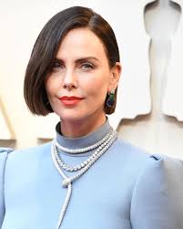 Think about your favorite longer j names for girls, then imagine how that might be shortened to create a cute nickname name. 40 Fittest Female Celebrities Over 40 Hottest Celebs Over 40