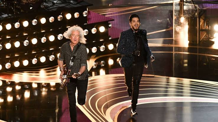 Queen, Adam Lambert Open Oscars With 'We Will Rock You,' 'Champions'