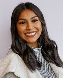 Daniela Barrera's Instagram, Twitter & Facebook