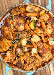 It's easy, cheap and tastes. 16 Christmas Dinner Ideas Guaranteed To Make Your Night Memorable Homemade Recipes 1000 S Of Free Homemade Din Recipes Chicken Recipes Paprika Chicken Thighs