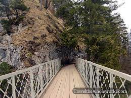 The guided tour takes about 30 minutes and is either in german, english or audio guided in many other available languages. Visiting Neuschwanstein Castle